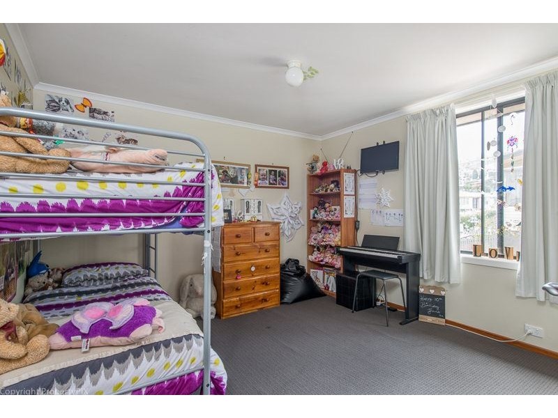 9 Bilinga Street, Mornington TAS 7018