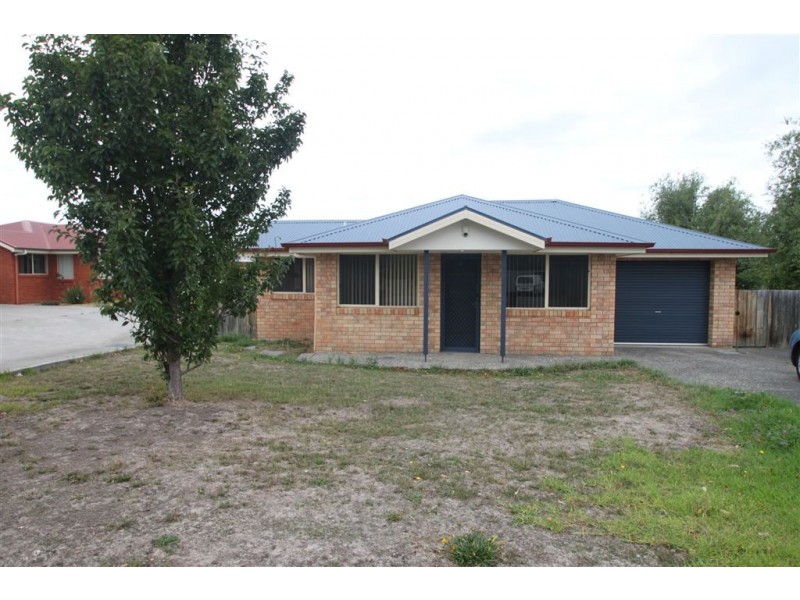 4 Clarence Crescent, Rokeby TAS 7019