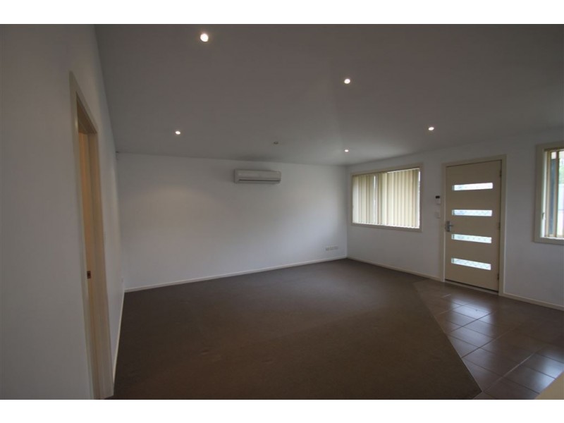 4 Clarence Crescent, Rokeby TAS 7019