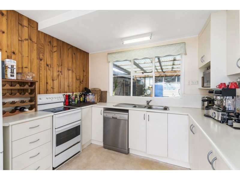 22 East Derwent Highway, Rose Bay TAS 7015