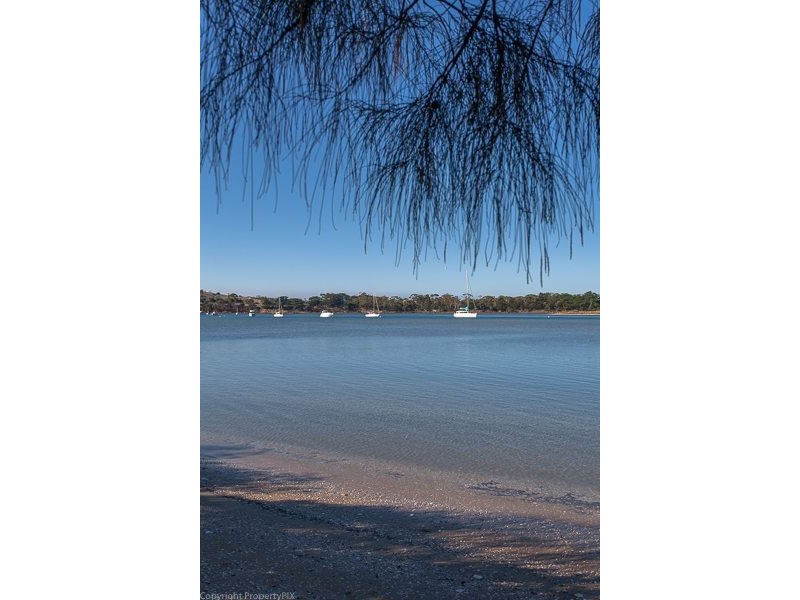 36 Pipe Clay Esplanade, Cremorne TAS 7024
