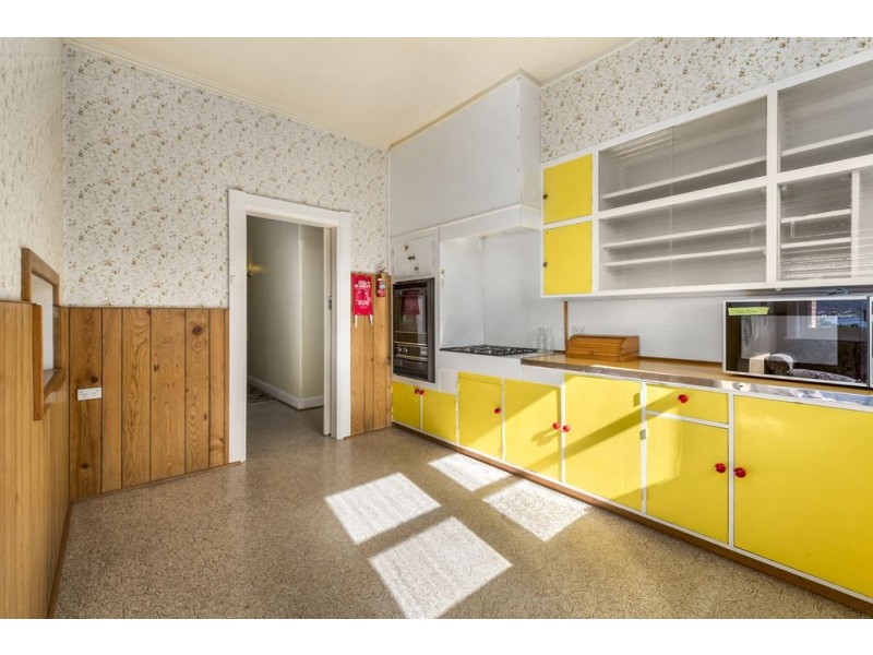 560 Main Road, Rosetta TAS 7010