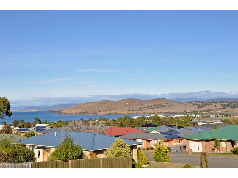 1/3 Nirranda Court, Oakdowns TAS 7019