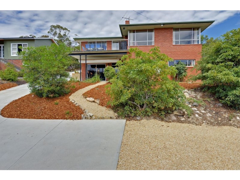 78 Derwent Avenue, Geilston Bay TAS 7015