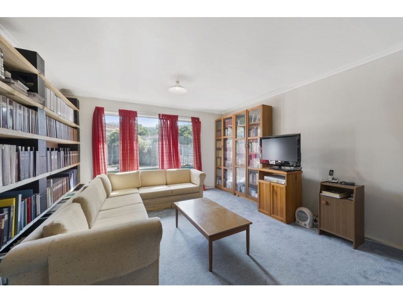 11 Bray Court, Rokeby TAS 7019