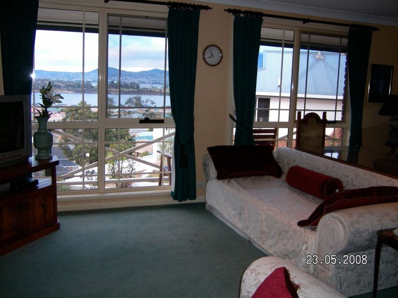 6 Natlee Crescent, Old Beach TAS 7017
