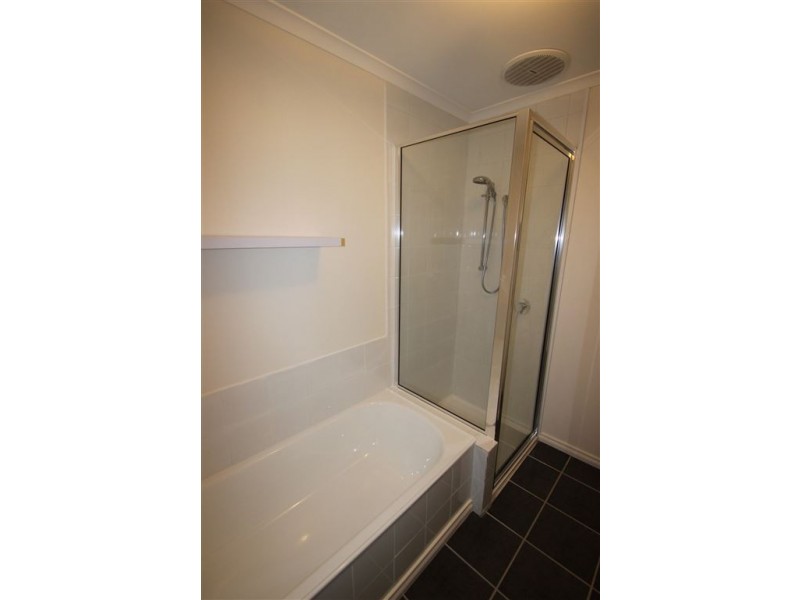 2/90 Marys Hope Road, Rosetta TAS 7010