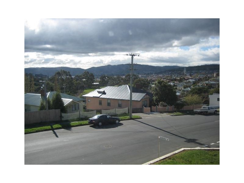 4/158 Augusta Road, Lenah Valley TAS 7008