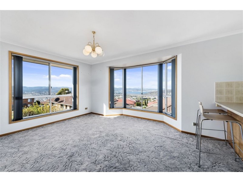 2/108 Amy Street, West Moonah TAS 7009