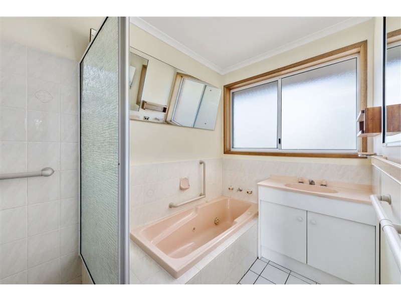 2/108 Amy Street, West Moonah TAS 7009