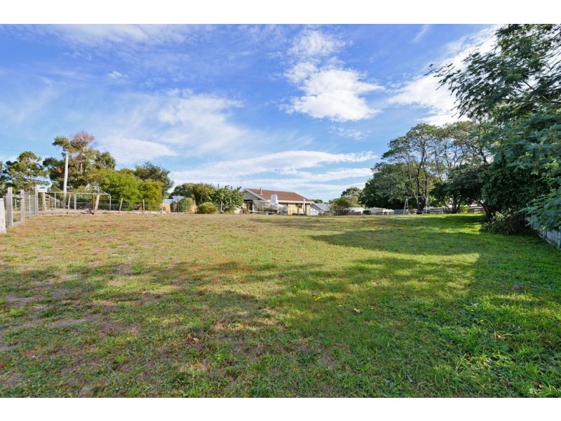 12 Tenth Avenue, Dodges Ferry TAS 7173