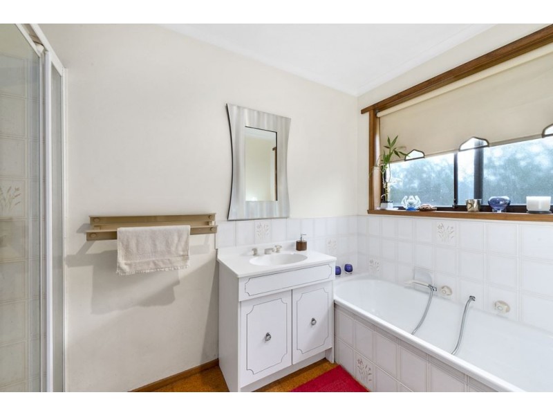 1/441 Oceana Drive, Howrah TAS 7018