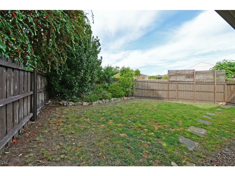 1/441 Oceana Drive, Howrah TAS 7018