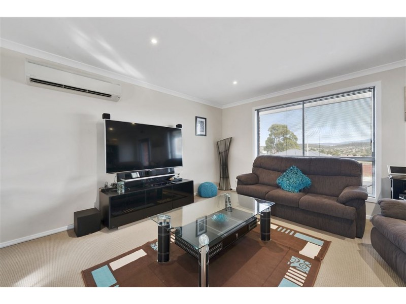 47 Mariah Crescent, Oakdowns TAS 7019