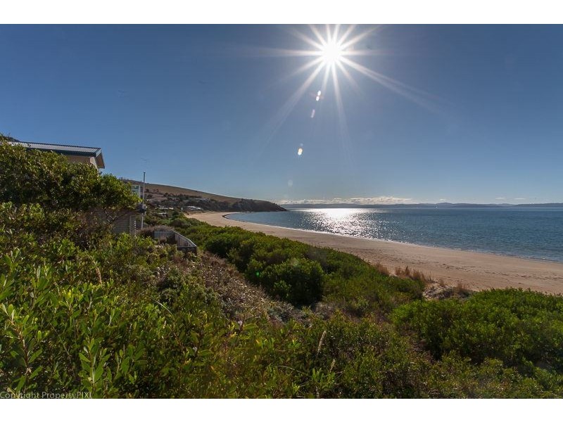 6 Frederick Henry Parade, Cremorne TAS 7024