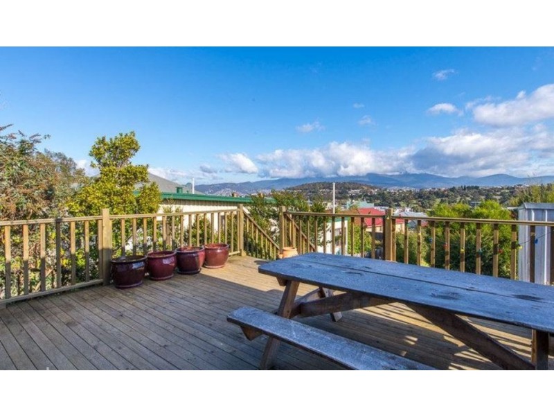 140 Cambridge Road, Bellerive TAS 7018