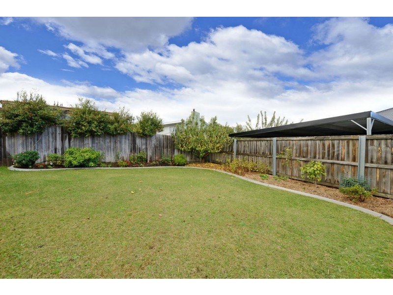 2/21 Paige Court, Warrane TAS 7018