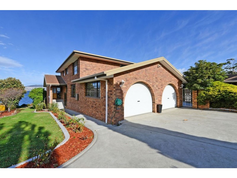 5 Koluri Court, Lindisfarne TAS 7015