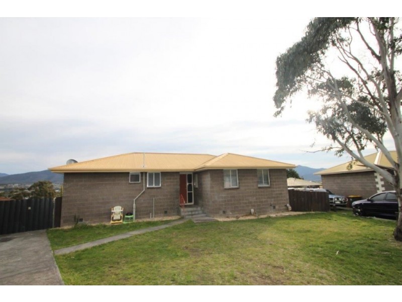 79 Lamprill Circle, Herdsmans Cove TAS 7030