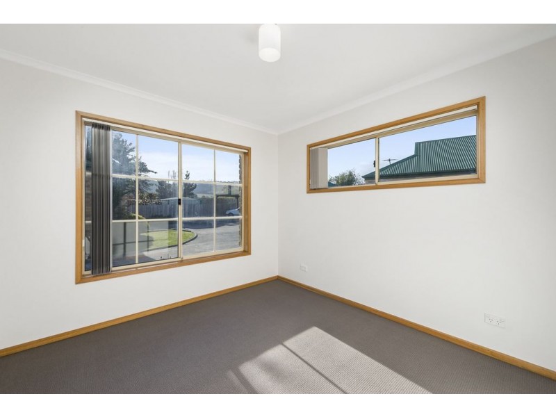 1/3 Church Street, Rokeby TAS 7019
