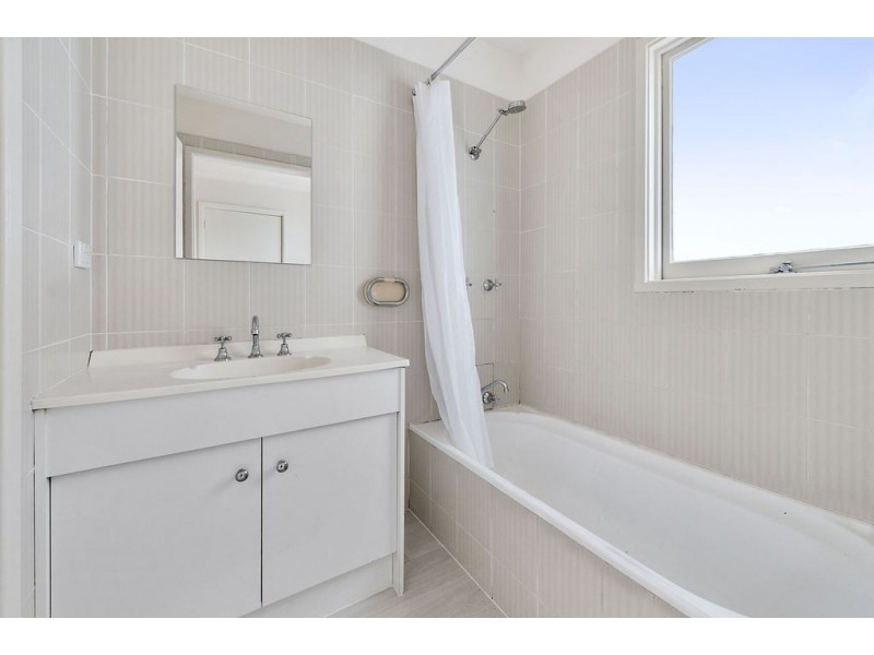 4 Benboyd Court, Rokeby TAS 7019