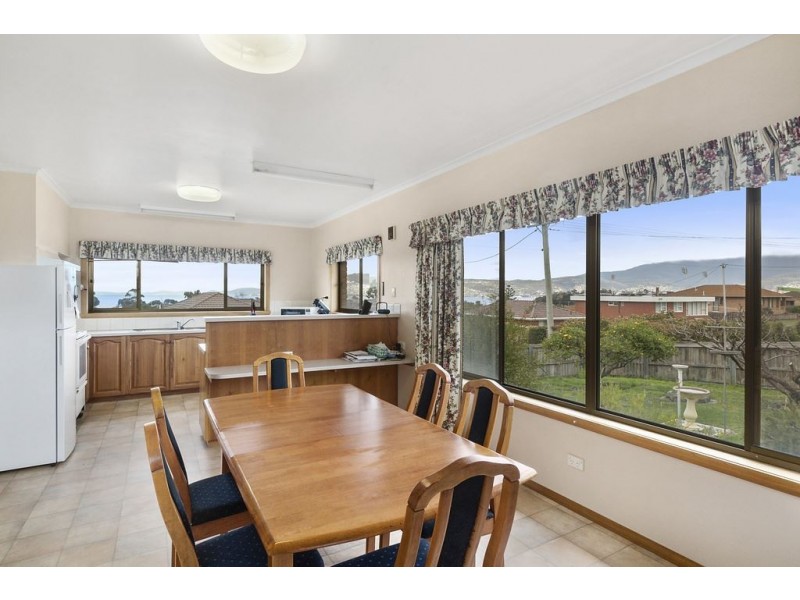 6 River Street, Bellerive TAS 7018