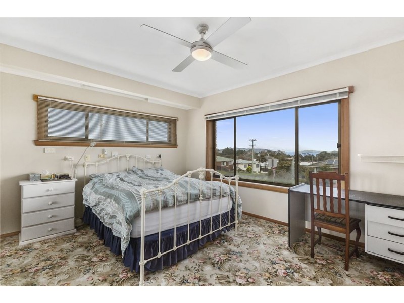 6 River Street, Bellerive TAS 7018