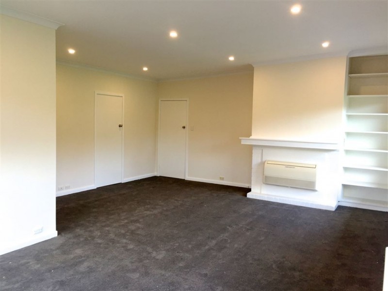 6 Banawarra Road, Geilston Bay TAS 7015