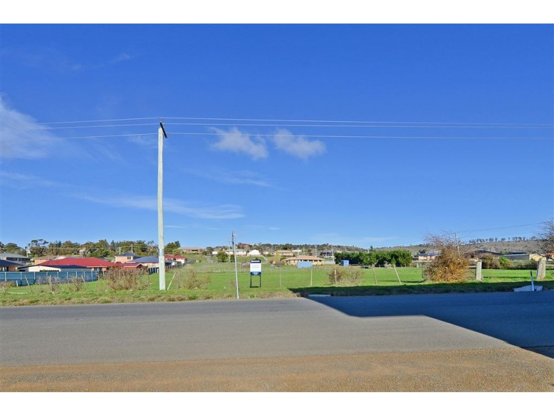 62 Racecourse Road, Brighton TAS 7030