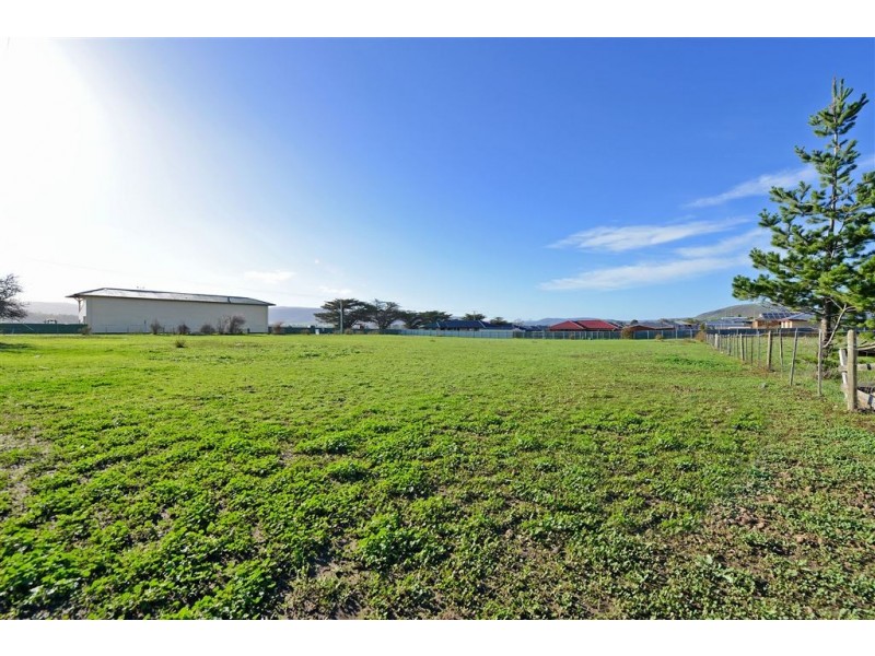 62 Racecourse Road, Brighton TAS 7030