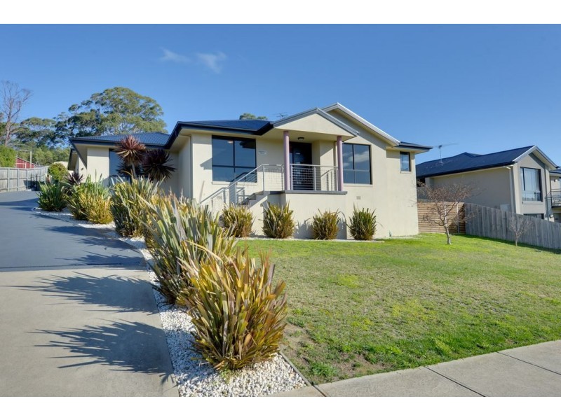 1/3 Raleigh Court, Howrah TAS 7018