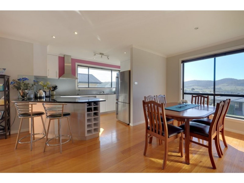 1/3 Raleigh Court, Howrah TAS 7018