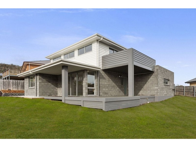 27 Ivy Close, Oakdowns TAS 7019