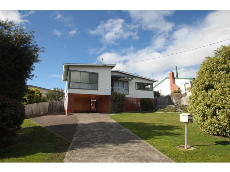 1 Kenton Road, Geilston Bay TAS 7015