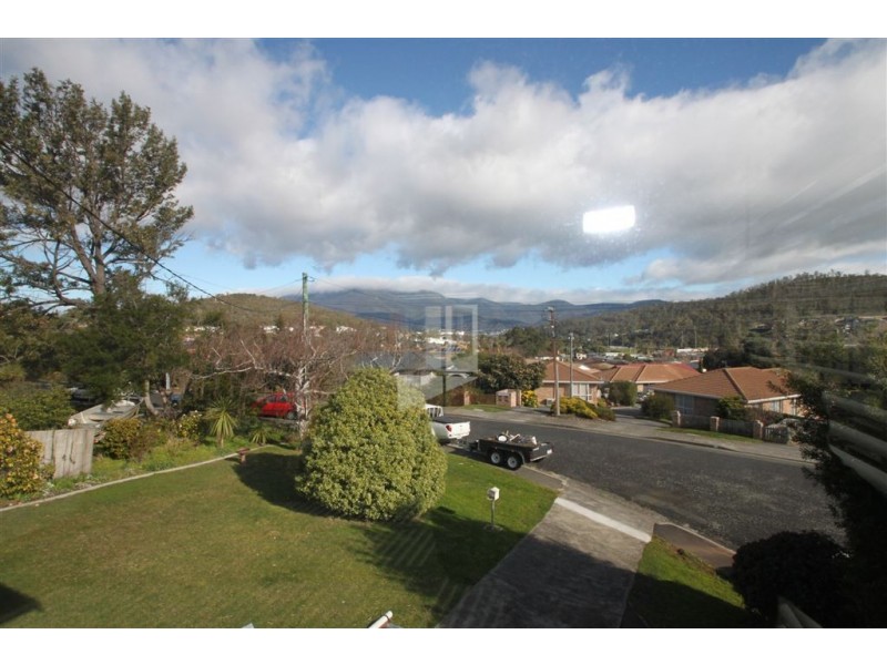 1 Kenton Road, Geilston Bay TAS 7015