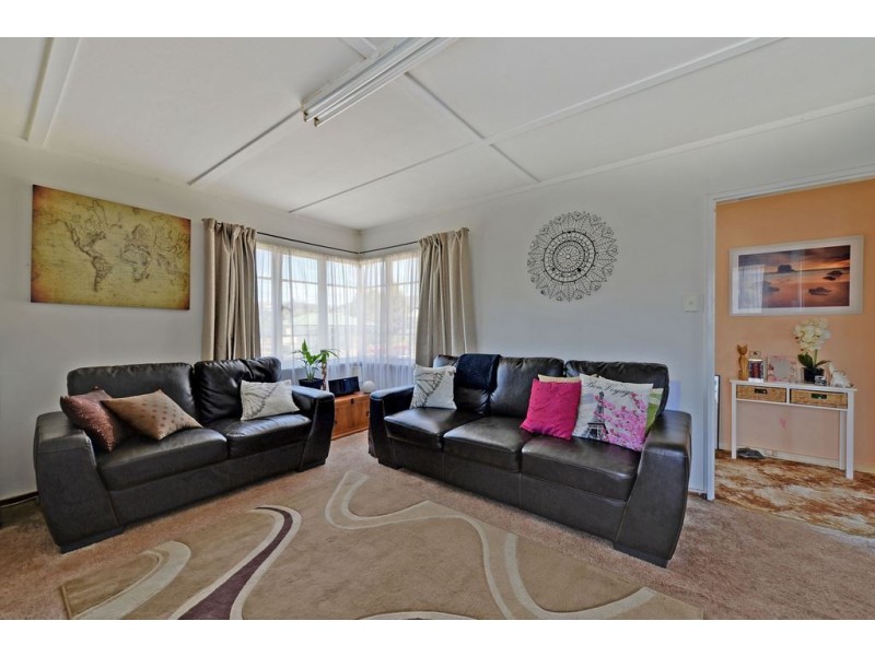 1 Crozier Place, Warrane TAS 7018