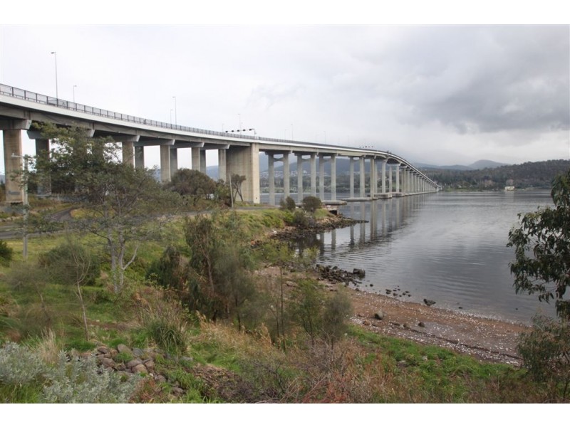 1/6 Rose Bay Esplanade, Rose Bay TAS 7015