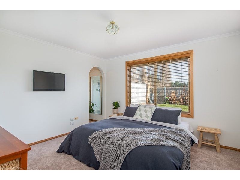 24 Cobblers Street, Seven Mile Beach TAS 7170
