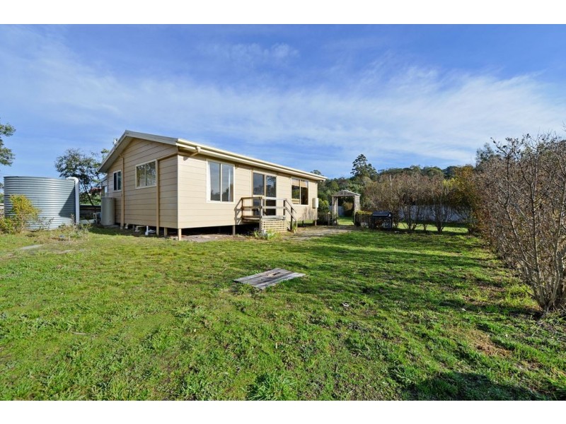 13 Lewis Court, Lewisham TAS 7173
