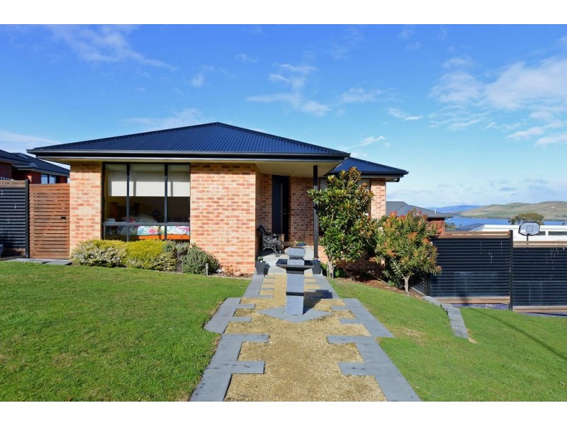 12 Nirranda Court, Oakdowns TAS 7019