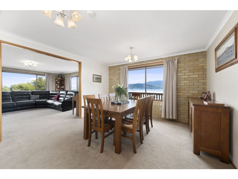 923 Oceana Drive, Tranmere TAS 7018