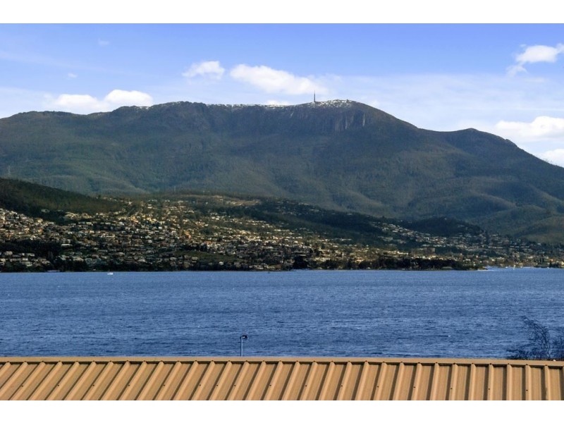 923 Oceana Drive, Tranmere TAS 7018