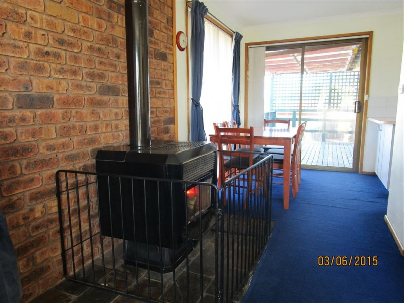 99 Jetty Road, Old Beach TAS 7017