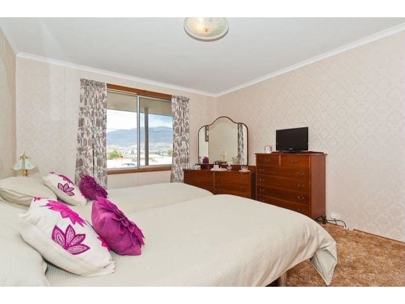 14 Nimala Street, Rosny TAS 7018