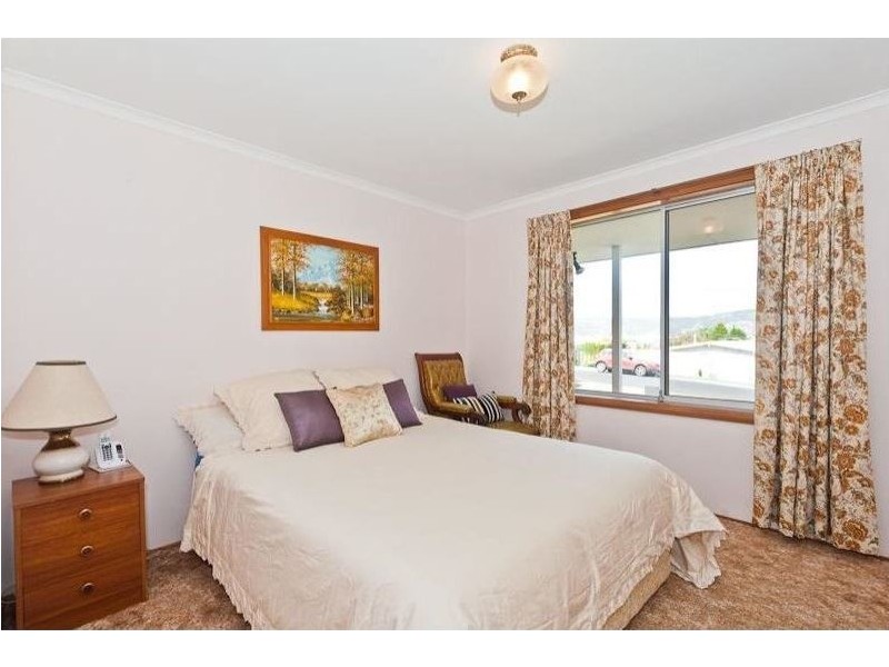 14 Nimala Street, Rosny TAS 7018