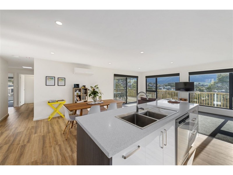 16 Atherton Avenue, West Moonah TAS 7009