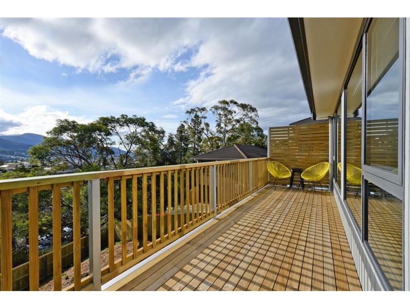 16 Atherton Avenue, West Moonah TAS 7009