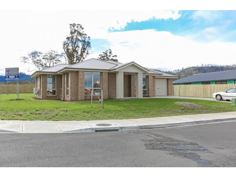 58 Cavenor Drive, Rokeby TAS 7019