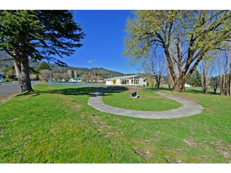 13 Holmes Street, Maydena TAS 7140