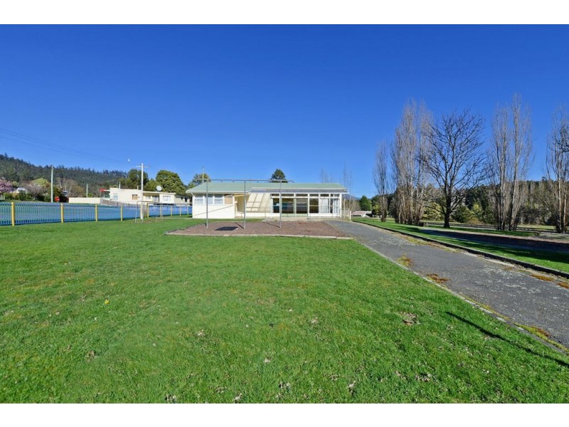 13 Holmes Street, Maydena TAS 7140